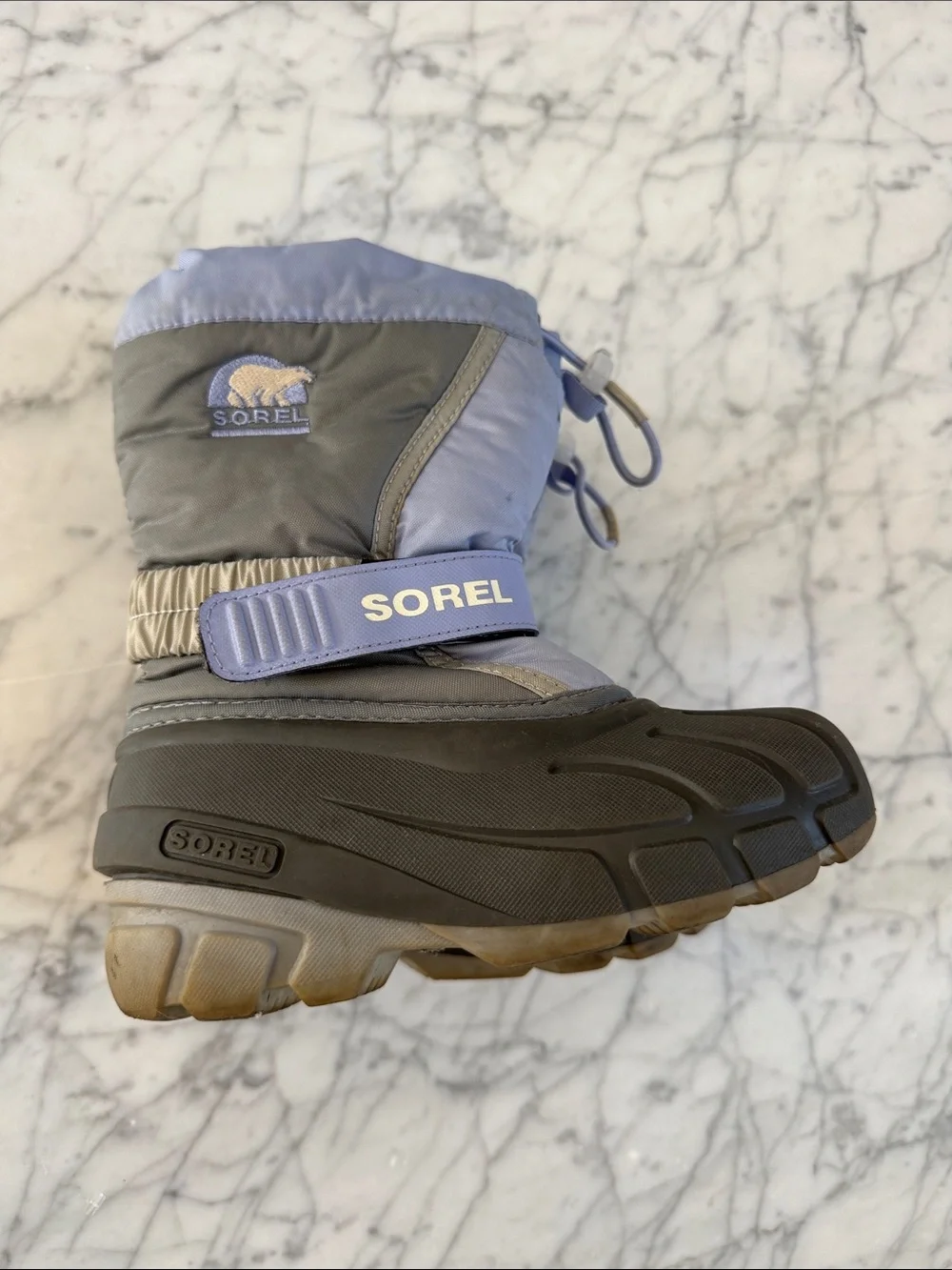 Sorel kids snow